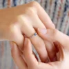 verlobungsring-glory-petite-saphir-weissgold-020ct_9x