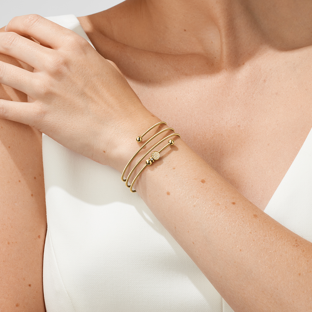 niessing-anhanger-colette-c-spannring-mini-n372992-classicyellow-modelbild3